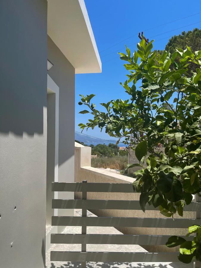 Villa House Adelais Klísmata Esterno foto